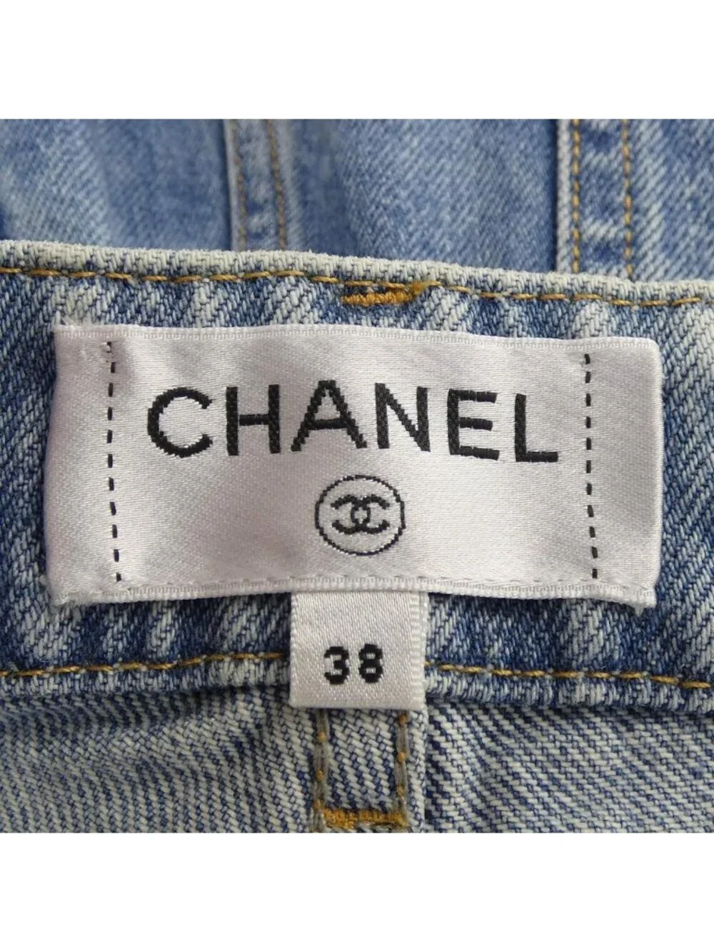 Chanel Jeans Blue